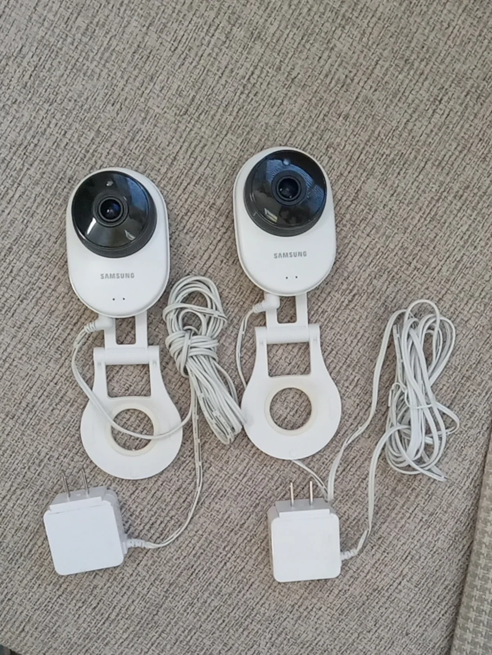 Samsung SMARTCAM White and Black Dual Indoor Security Cameras